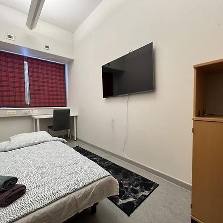 Hmi Smart Group 667 Hostel Helsinki Exterior foto